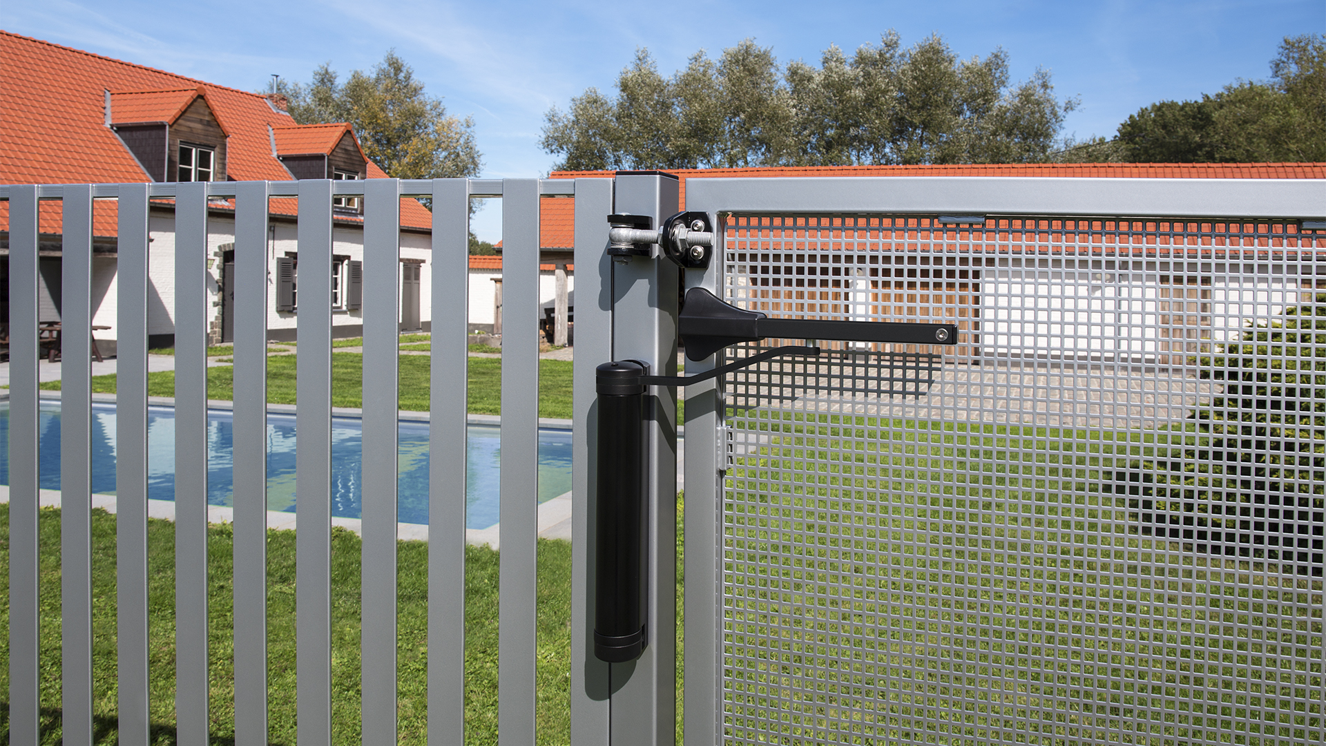 LOCINOX LION-9005 montirani samozatvarač 