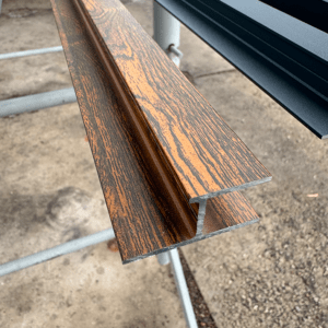 Aluminijski profili za ispune, aluminijske lamele, aluminijski U-profili, alu profili 6 metara, alu lamele za ogradu, aluminijske lamele za zaštitu od pogleda, aluminijski profili za ogradu, alu romboidni profili, aluminijske fasadne lamele, alu profili za vrata i ogradu,
pravokutne alu lamele, romboidne lamele aluminij, alu profili 60x16, alu profili 80x16, alu profili 100x16, alu profili 120x16, alu profili 160x16, alu profili 200x16, aluminijski profili 108x16